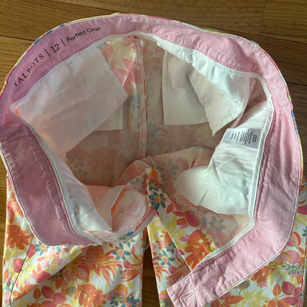 Talbot's Perfect Crop Pants Fruit & Flowers Size 12 - Picture 16 of 16